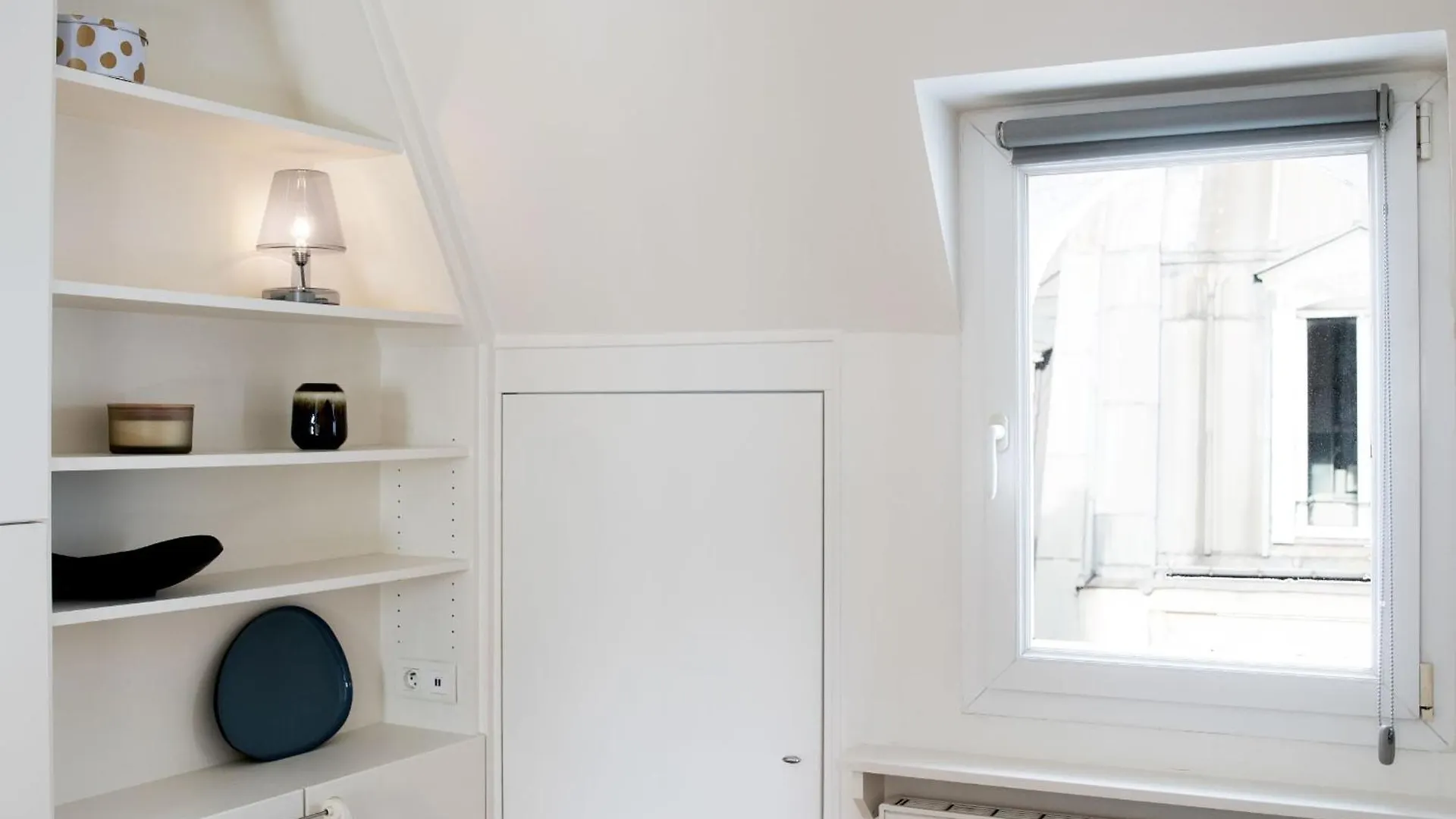 Eiffel 2Br Avenue Apartment Paris France